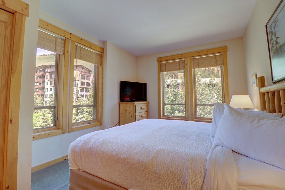 Tx204 Taylors Crossing 3 Bedroom Condo