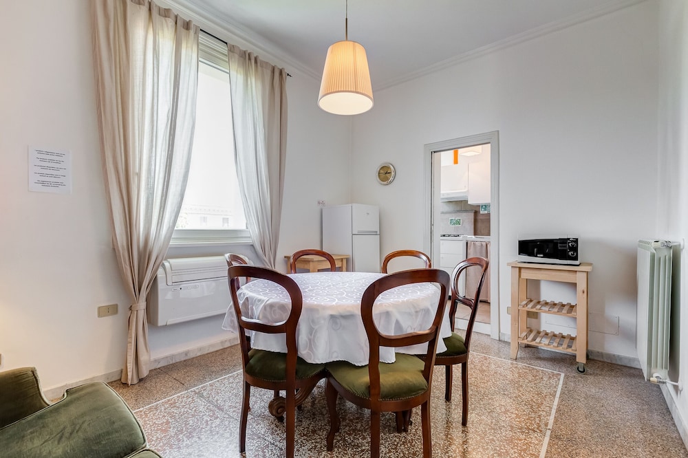 Giulio Cesare Vatican Apartment