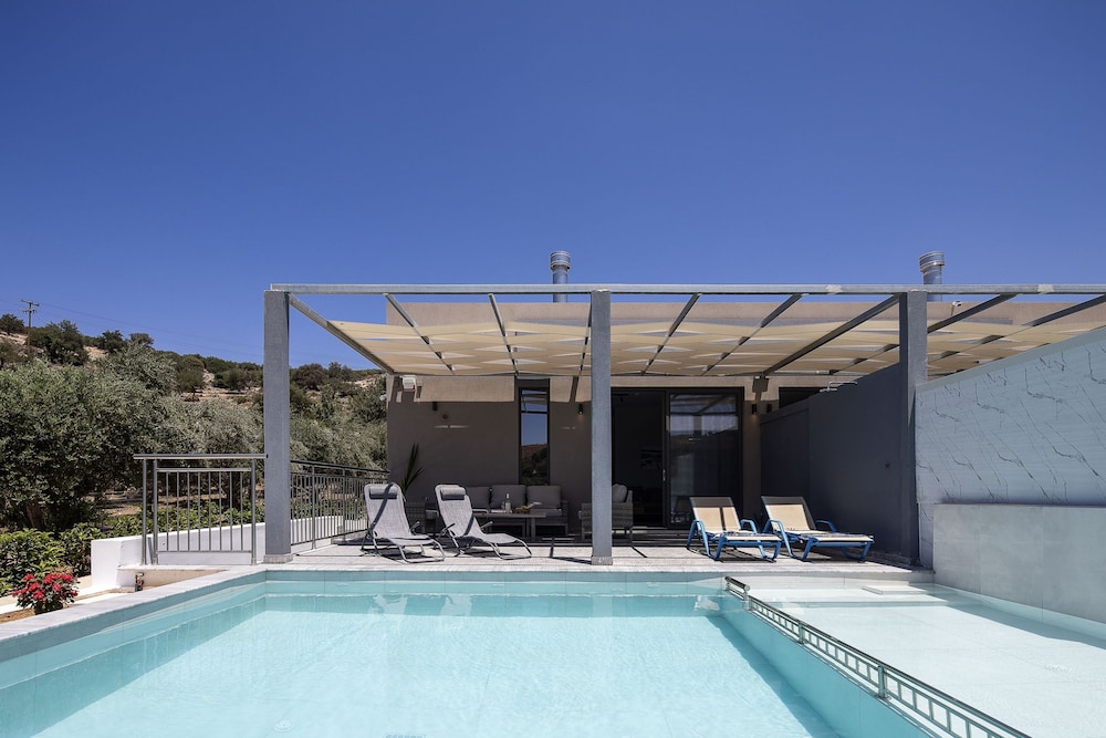 Villa Me - With Private Pool