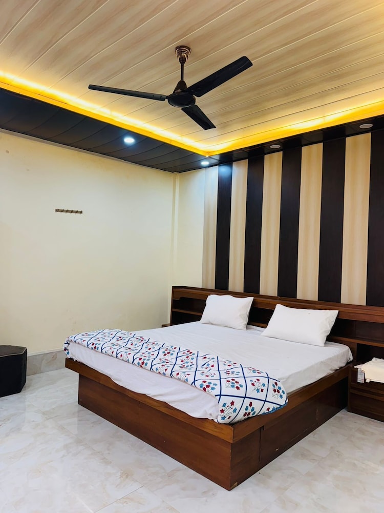 Royal green farm stay