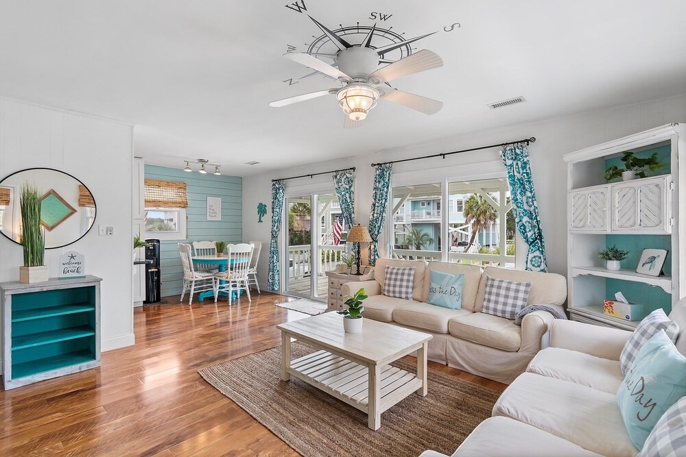 The Marlin House / 143 Marlin Drive 3 Bedroom Home
