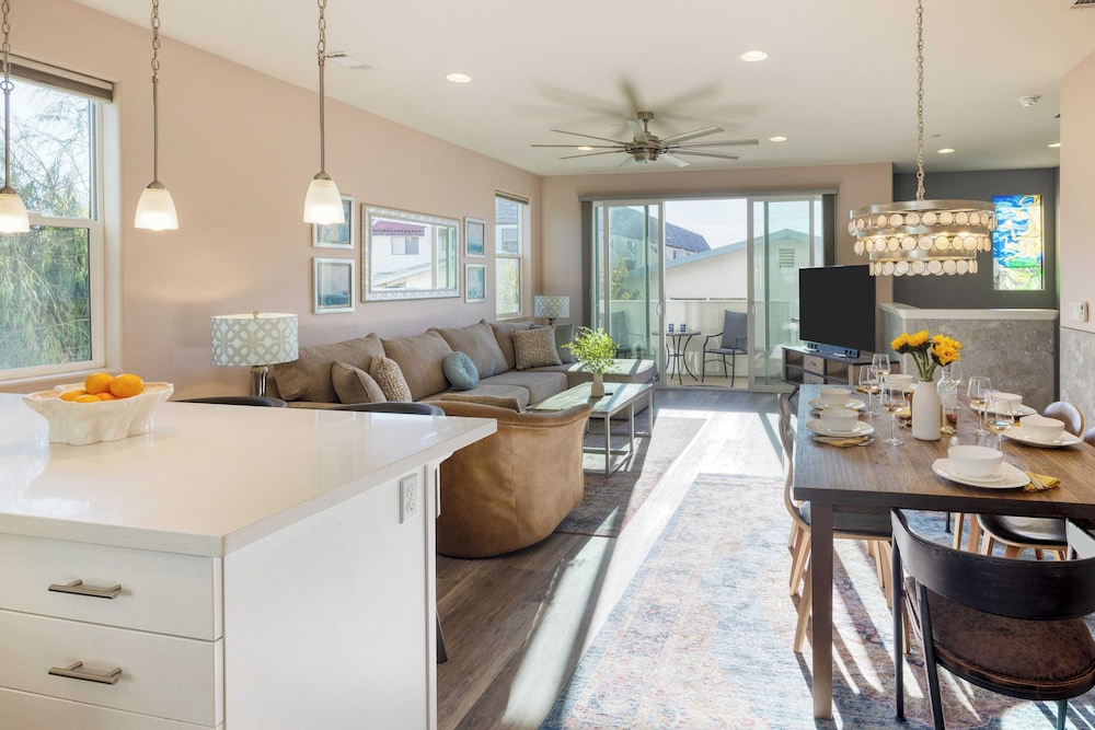 Casa do Sol by Avantstay Rooftop Deck w/ Ocean Views 2 Blocks to Beach!
