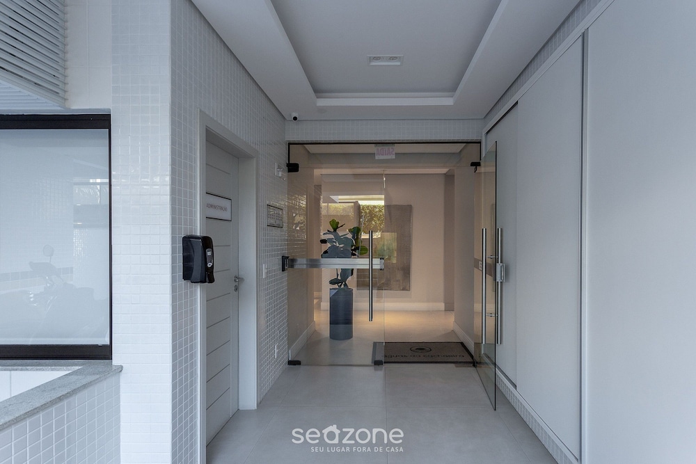 Apartments With Pools 200m From the sea Floripa-sc ADC