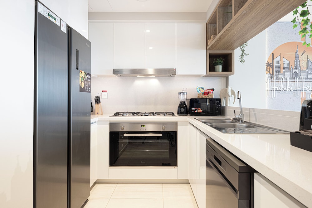 DVH Luxe Retreat 4BR Burj View Apartment