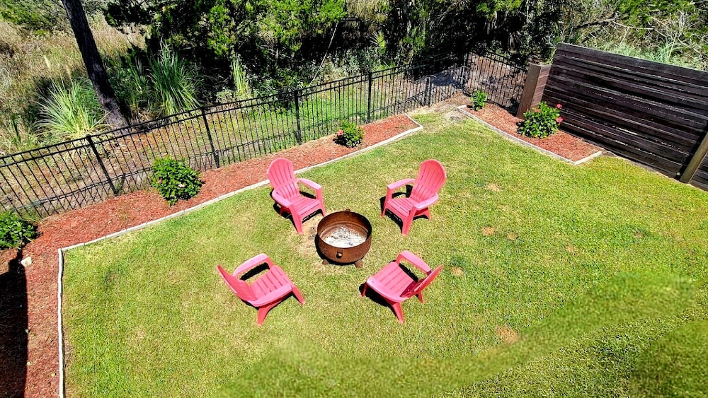 Bulldawg Beach Bunker Tybee Vacation Rentals