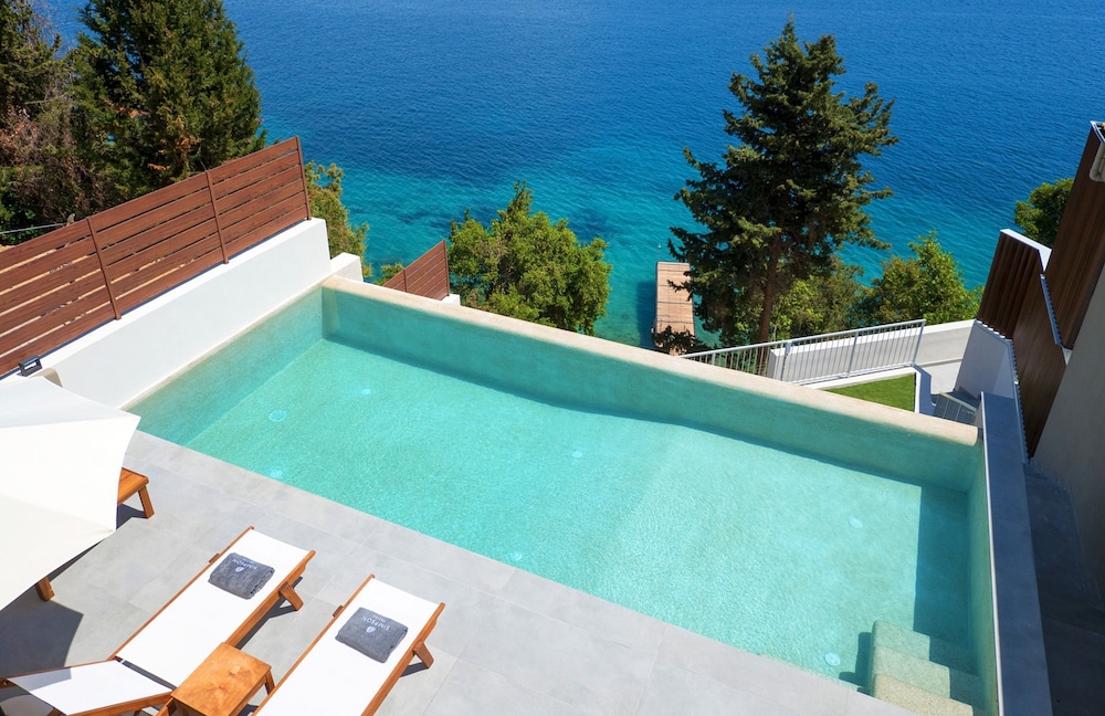 Villa Melia in Nikiana view 4