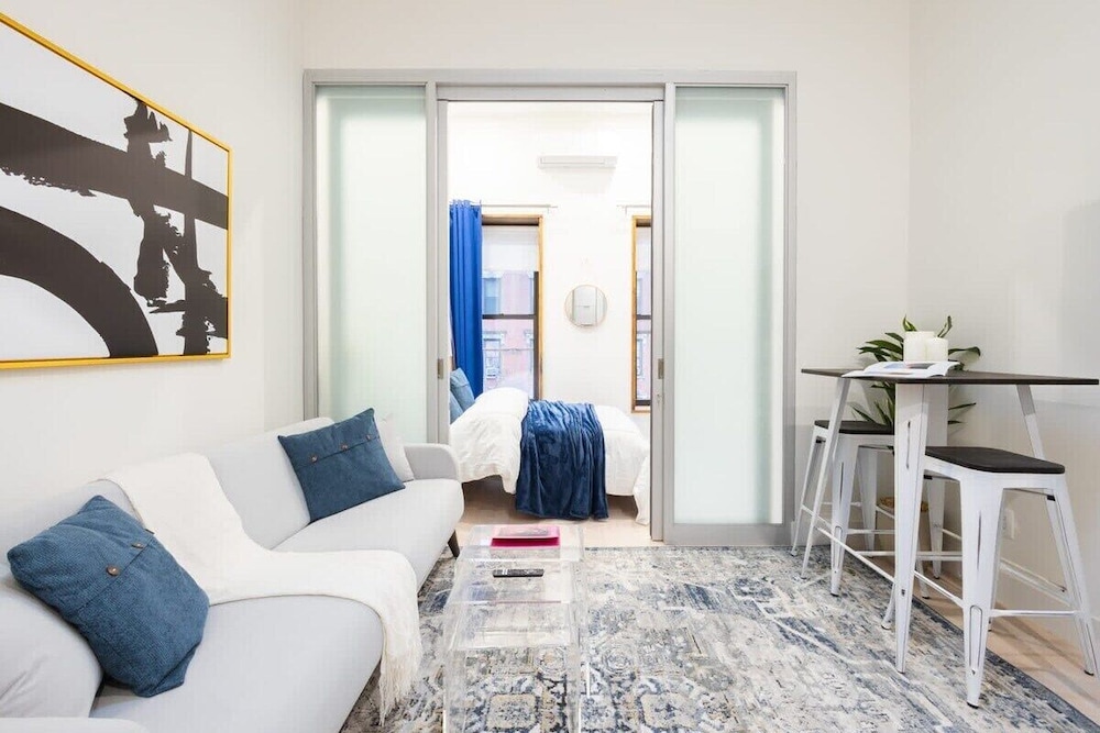 317 UES Apartments