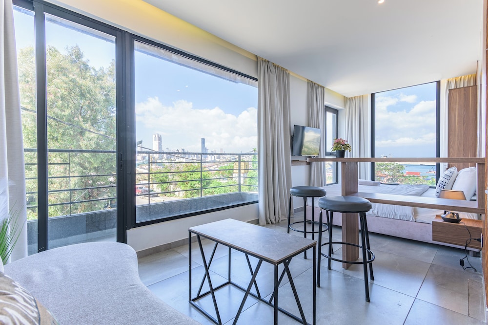 Gate 9 Tower -Studios & Apts Mar Mikhael