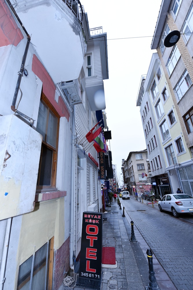 Beyaz Kosk Otel - Image 18