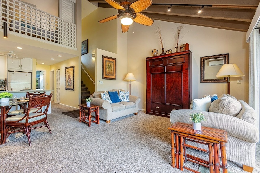 Maui Kamaole M207 2 Bedroom Condo
