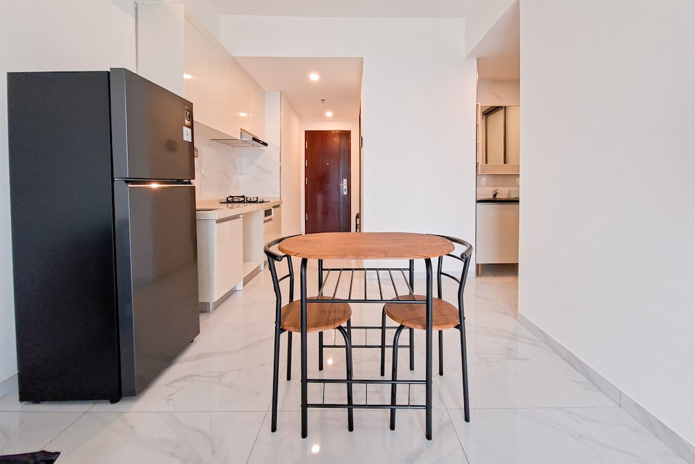 Tidy 2Br Sky House Alam Sutera Apartment Near Ikea