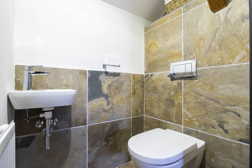 Villa in Rudnik With Private hot tub