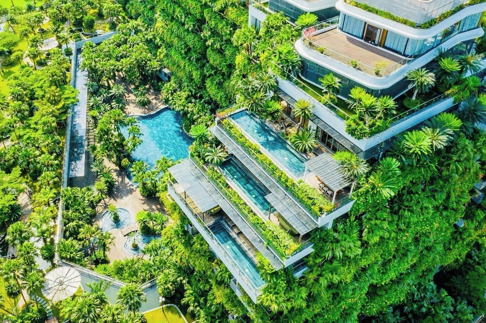 Flamingos Dai Lai Resort Luxury