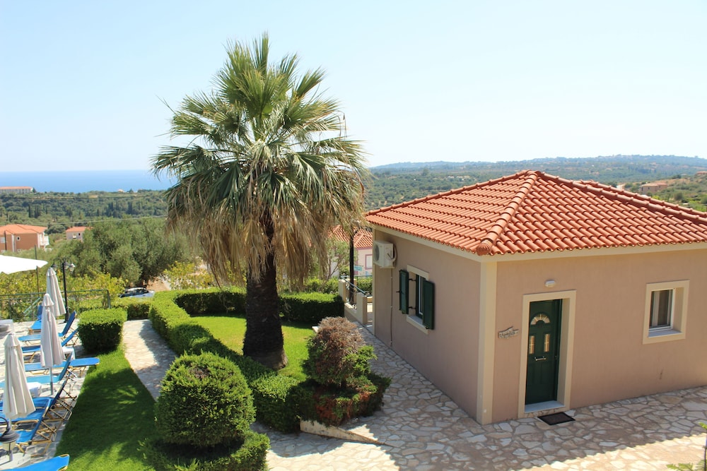 Oneira Villas