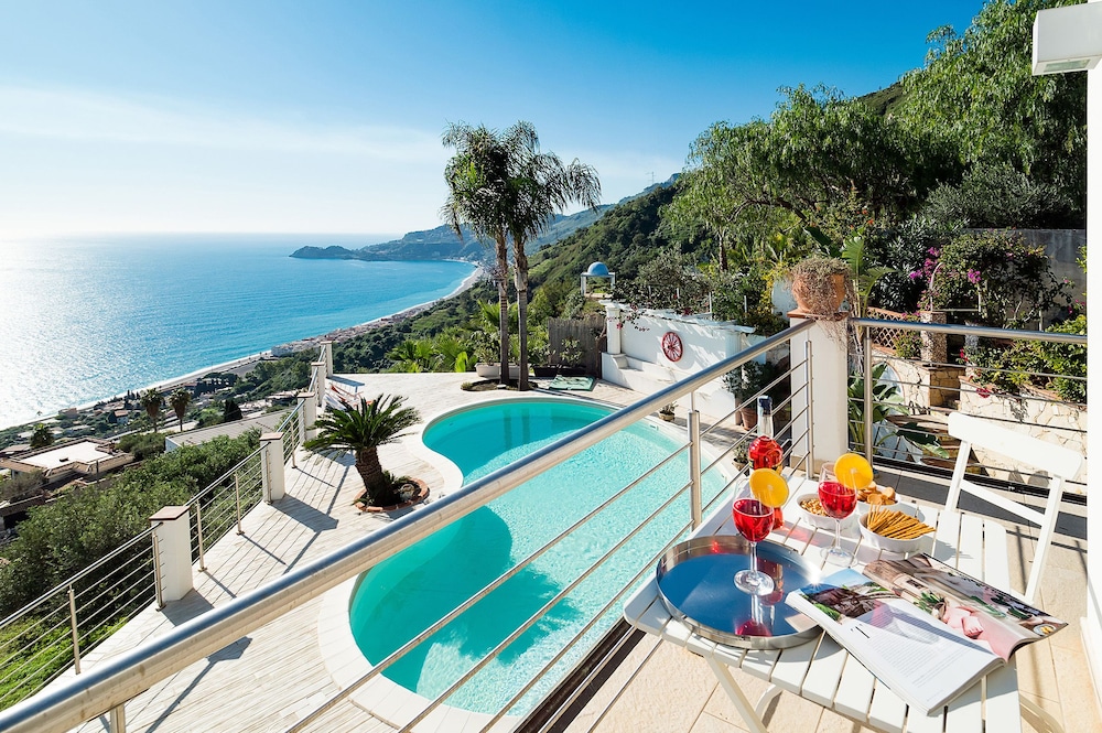 Villa Luce photo 3