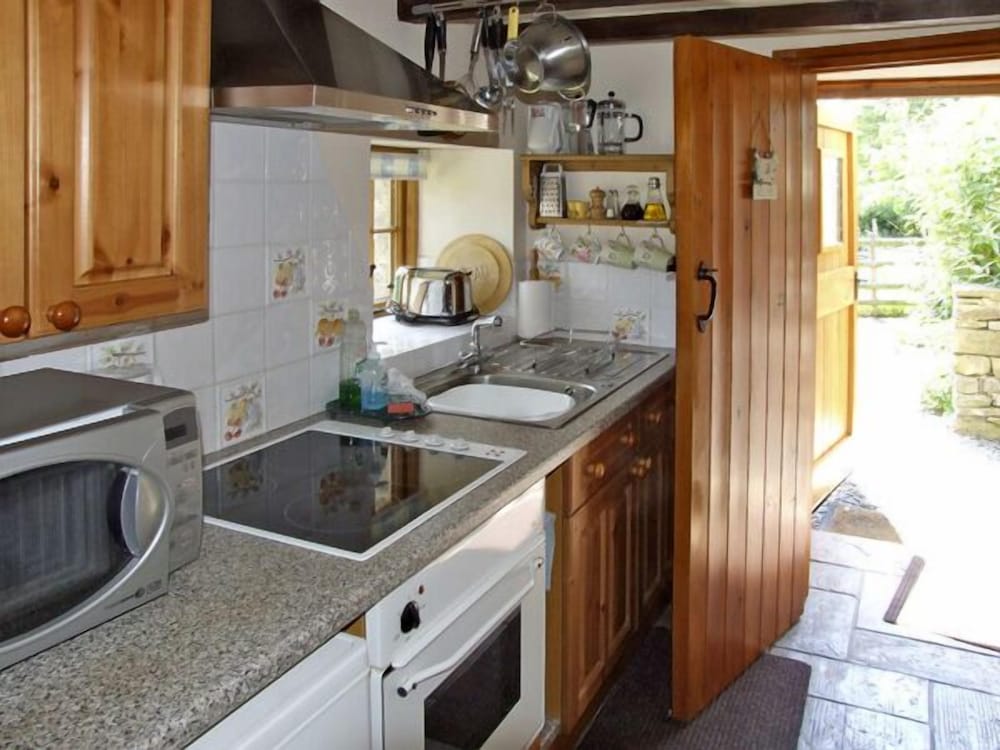 Photo 9