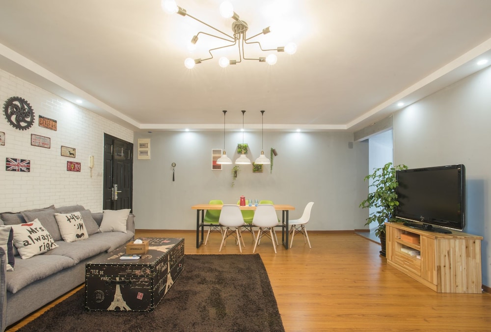 GoNative Downtown Apartment Yu Garden