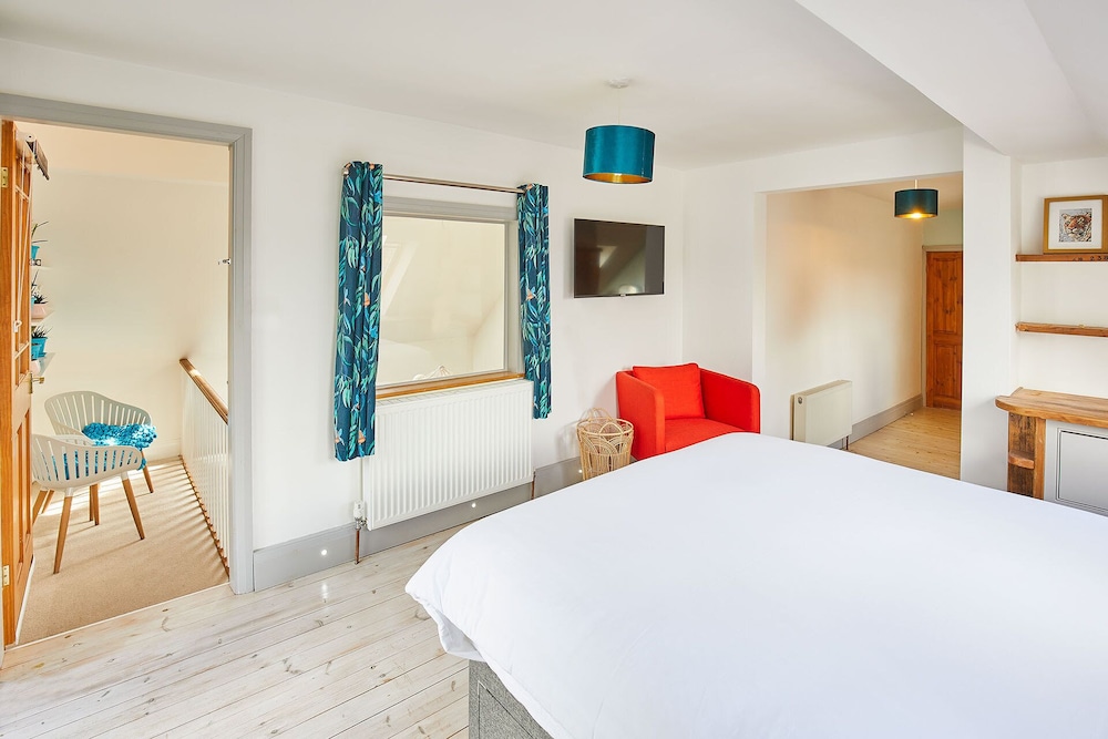 Driffield Vacations - Host Stay Easter Ende Cottage - Property Image 5