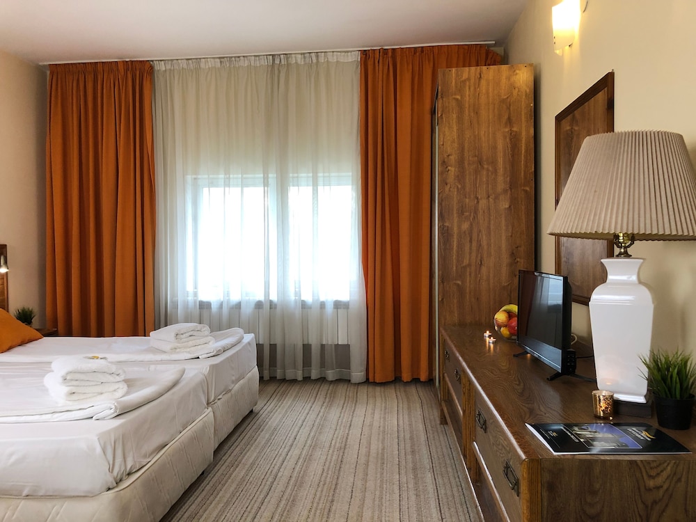 Bansko Vacations - Chateau Vaptzarov Hotel - Property Image 10