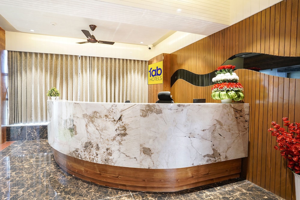 Fabhotel Ms Residency