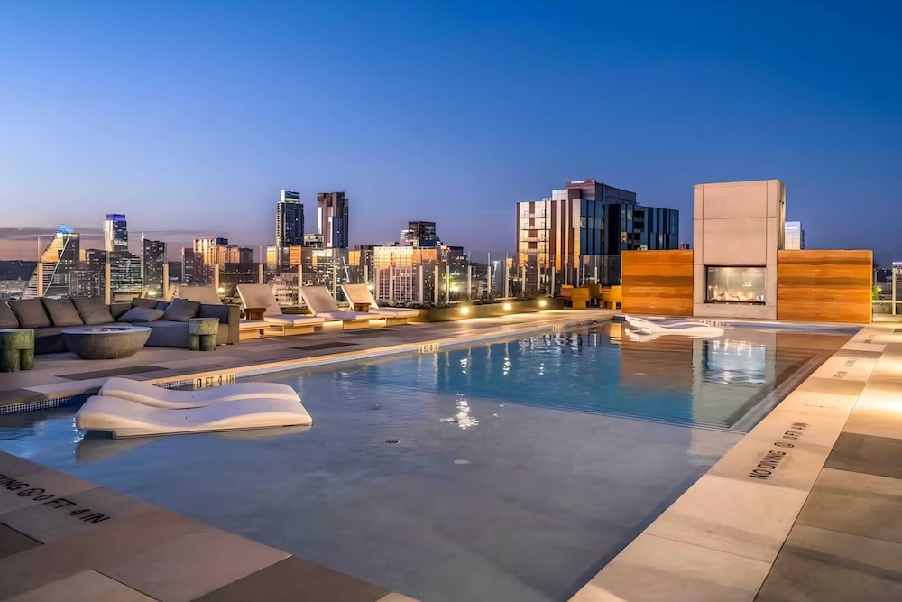 The Emma Penthouse: Modern 2BR Condo, Steps From Rainey St. & Lady Bird Lake