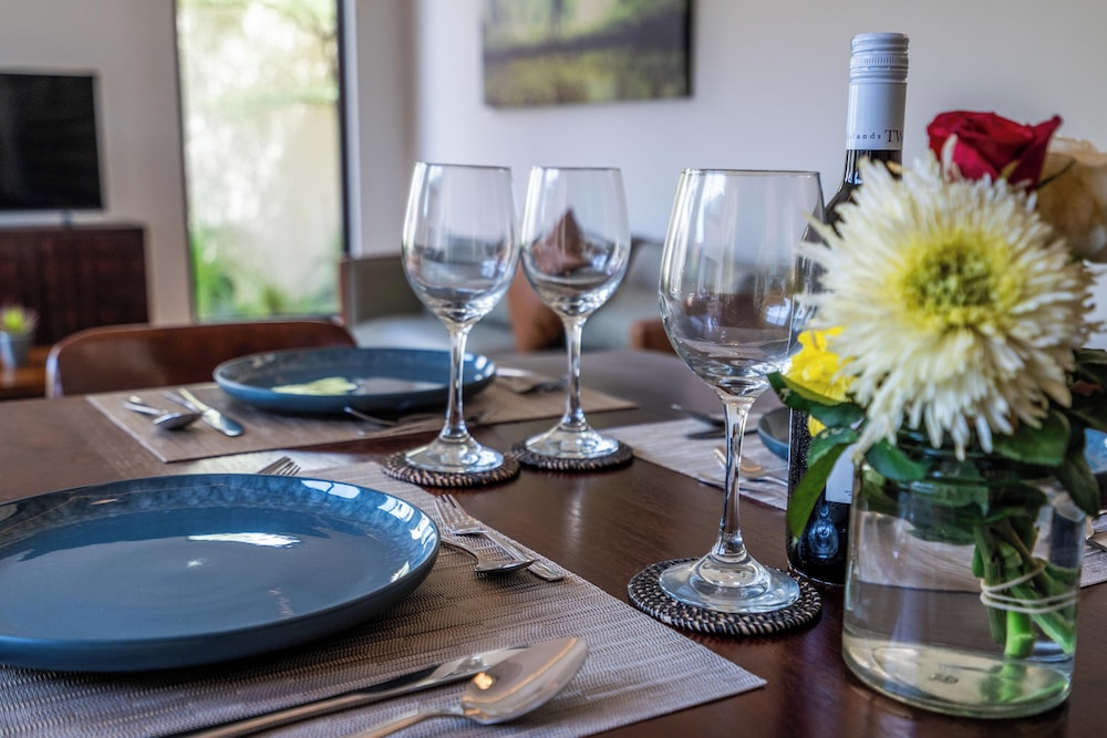 Oasis Residences - Serene Sanur Sanctuary, Modern Comfort Meets Nature