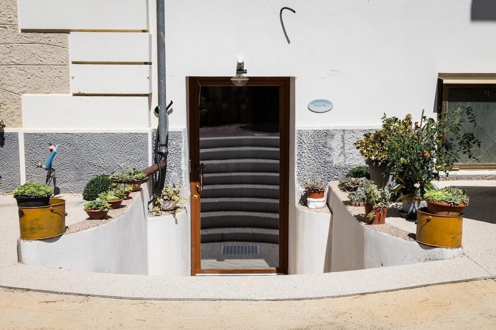 Casa Rosso-le cantine