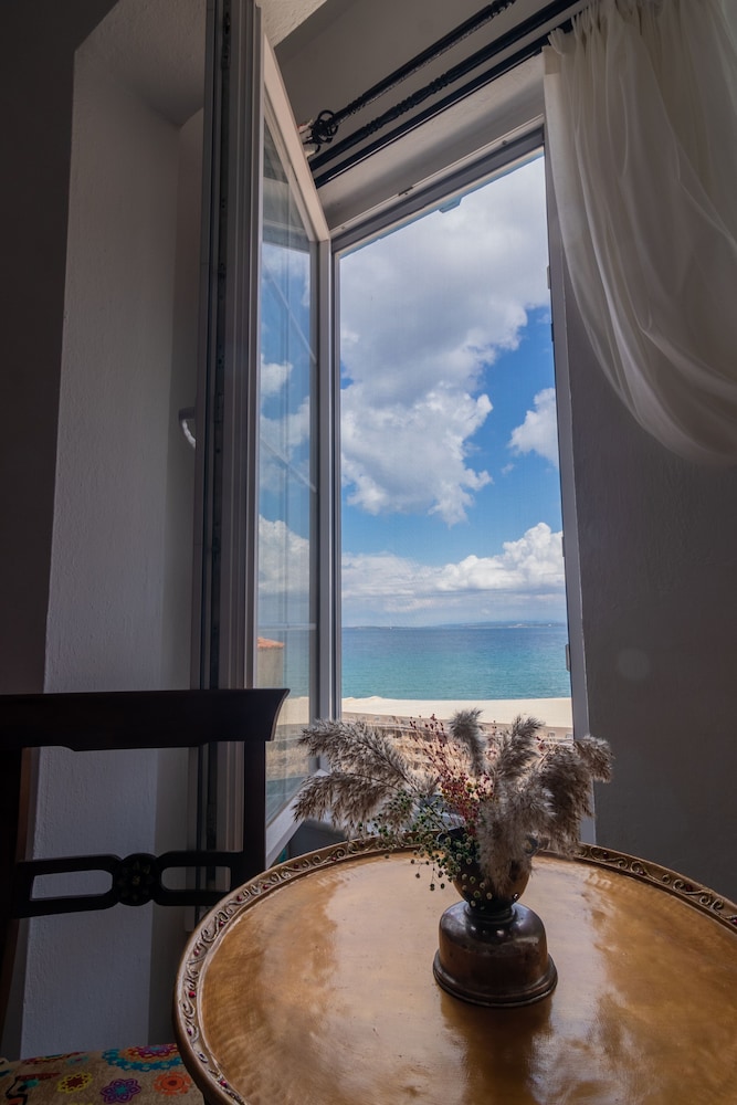 e2 Deniz Otel - Image 9