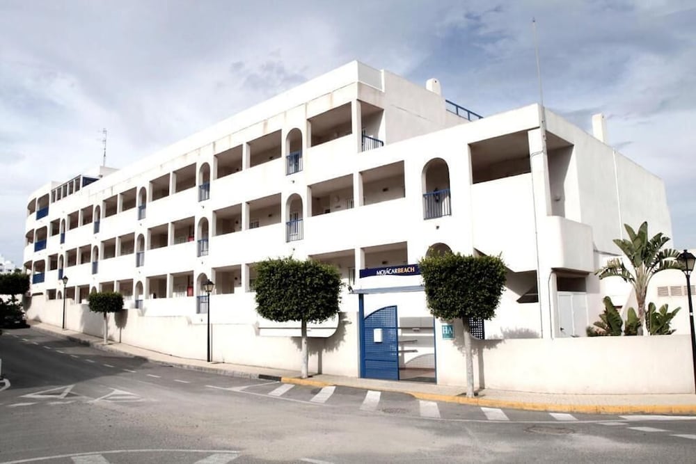 Hotel Apartamentos Mojácar Beach - Image 1
