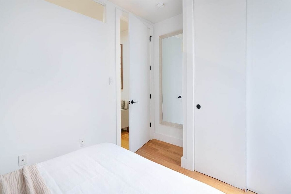 1288 UES Apartments