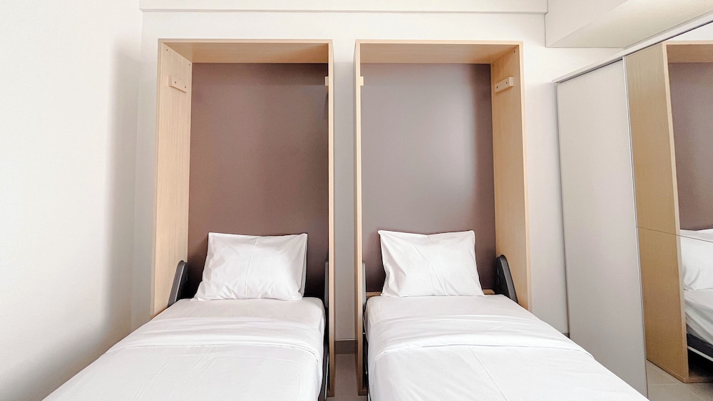 Comfortable Studio Room Apartment (No Kitchen) At Bandaraya Tallasa City Makassar