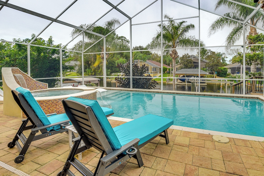 On-site Canal Access: Luxe Home in Palm Coast!