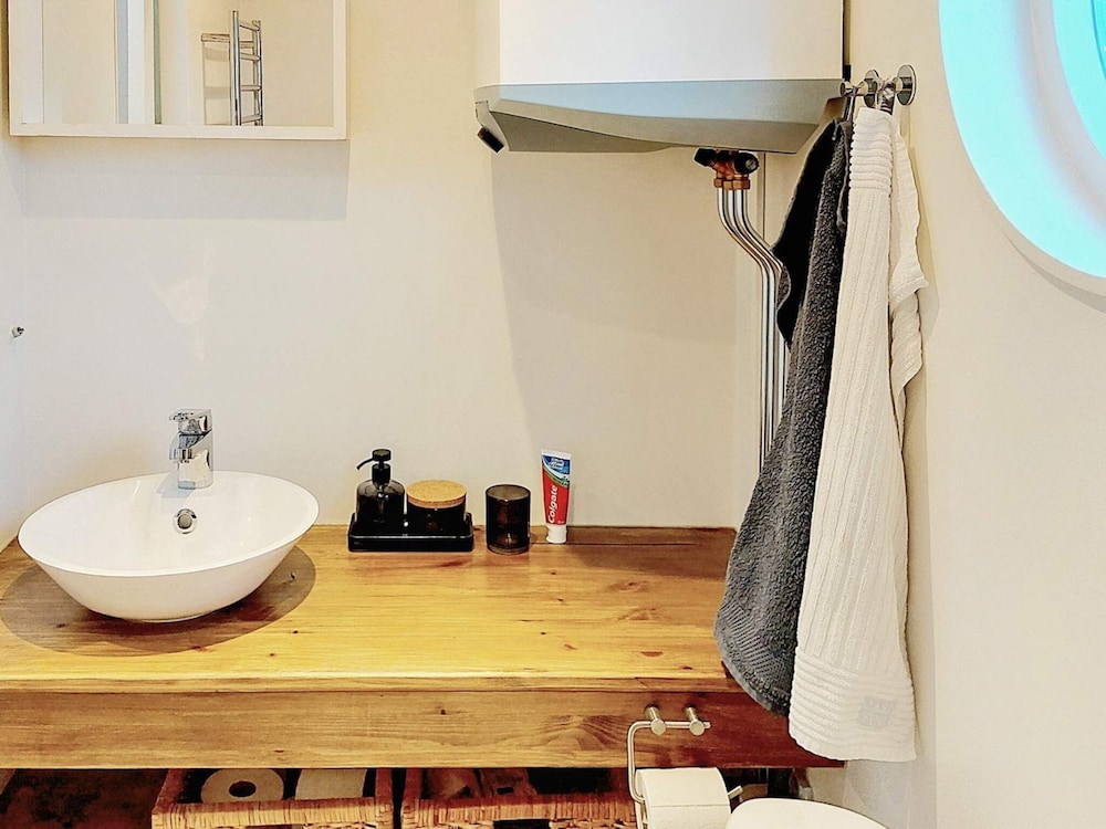 4 Person Holiday Home in Grisslehamn-by Traum
