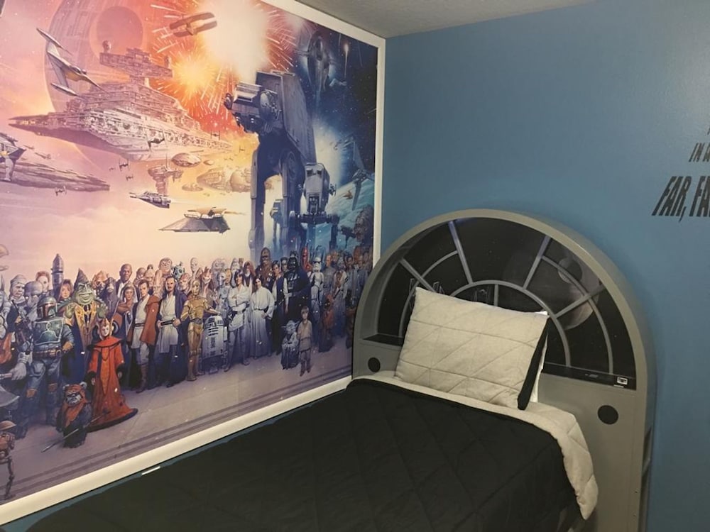 Windsor at Westside 2129 - Image 2