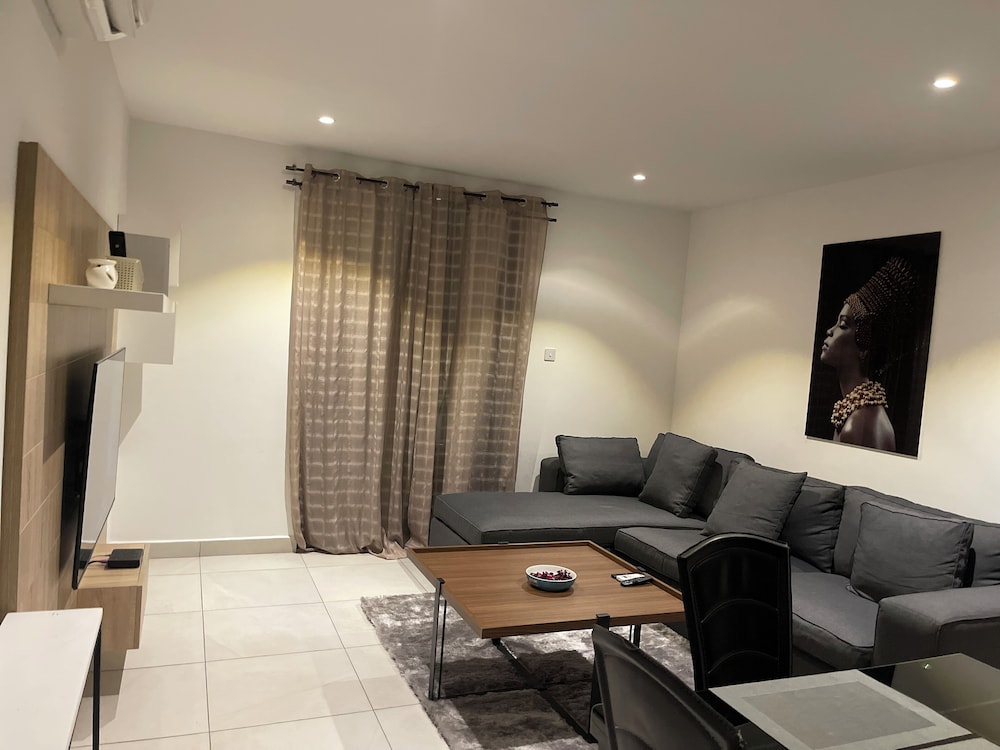 Meraki Homes at Embassy Gardens