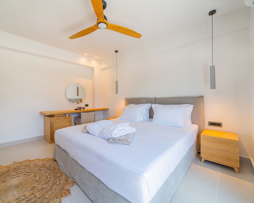 Increteblue Suites photo 2