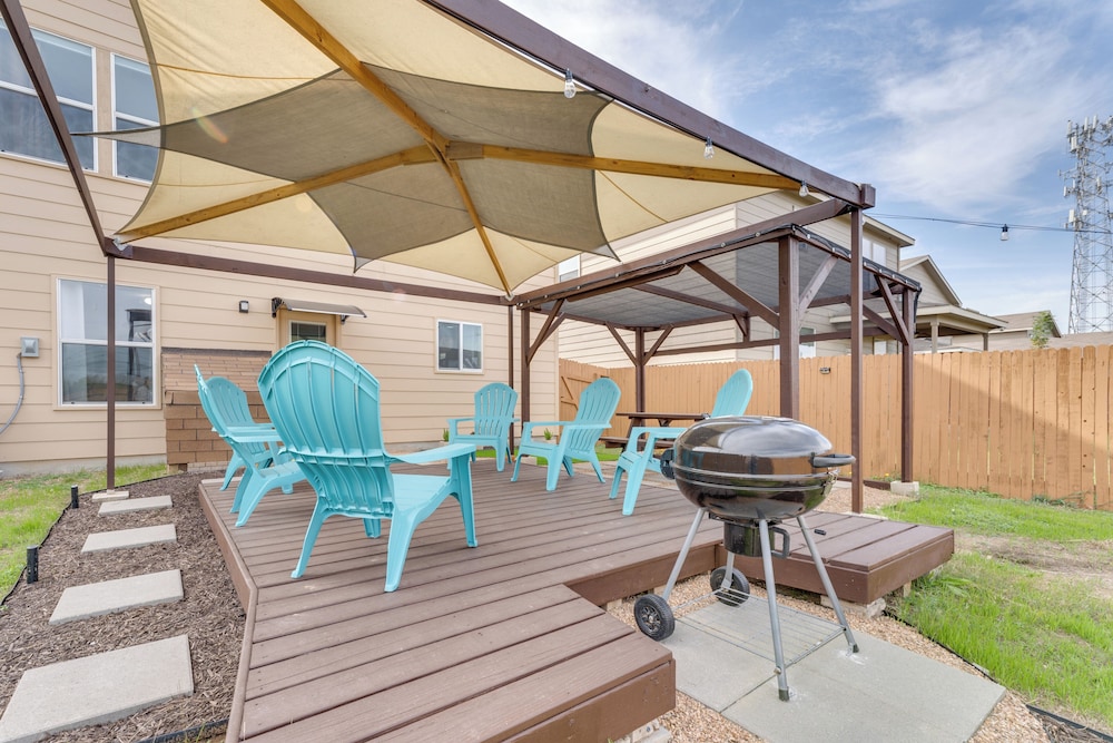 Near Hiking Trails: Home w/ Deck in San Antonio!