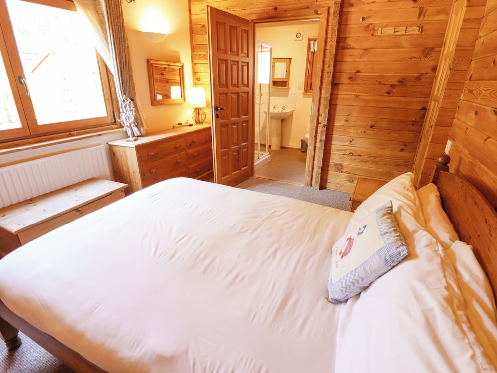 Jemima Lodge