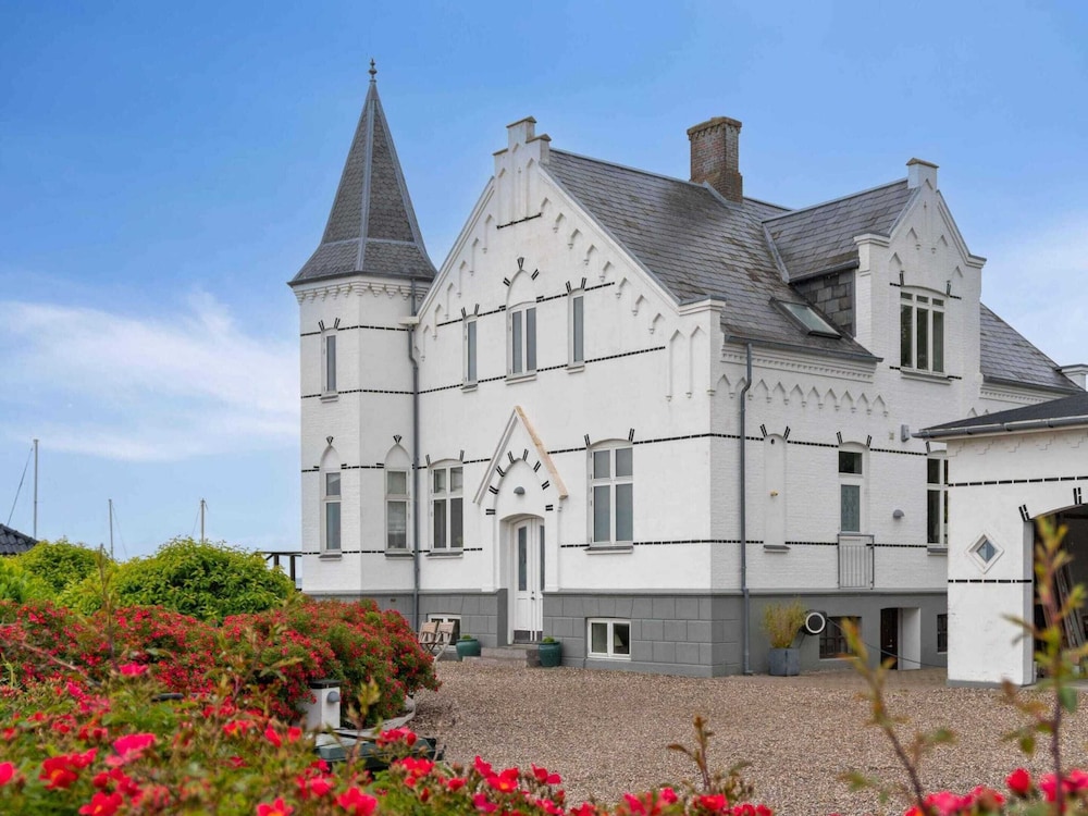 5 Star Holiday Home in Tranekaer