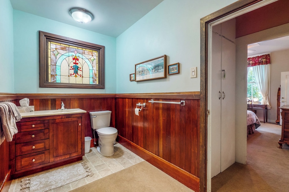 Forbestown Retreat: Easy Access to Clear Lake