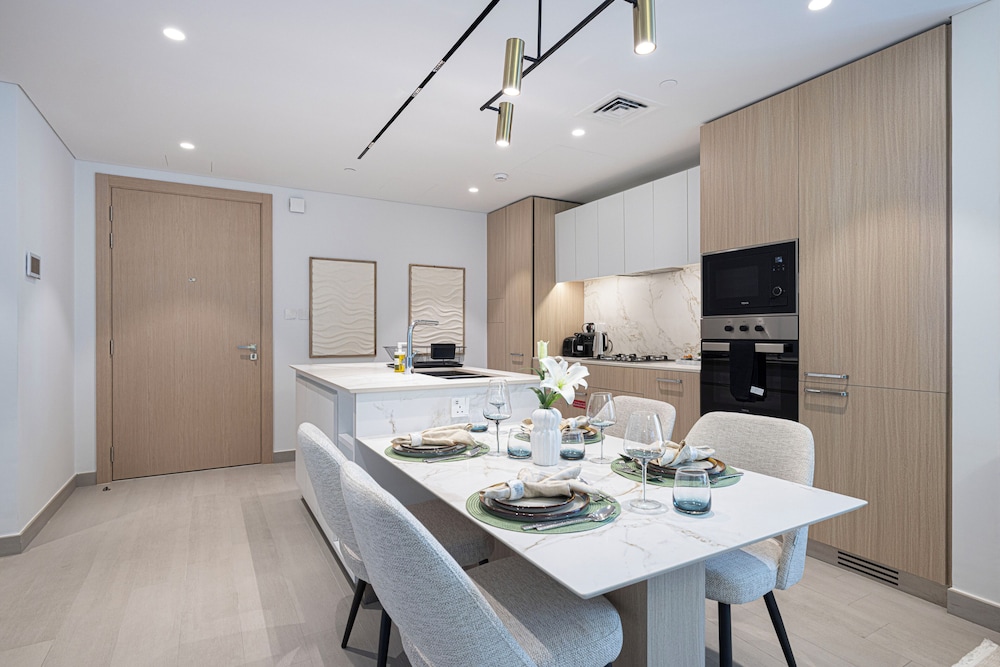 Aya- Stylish 1BR Stay NadAlSheba 34