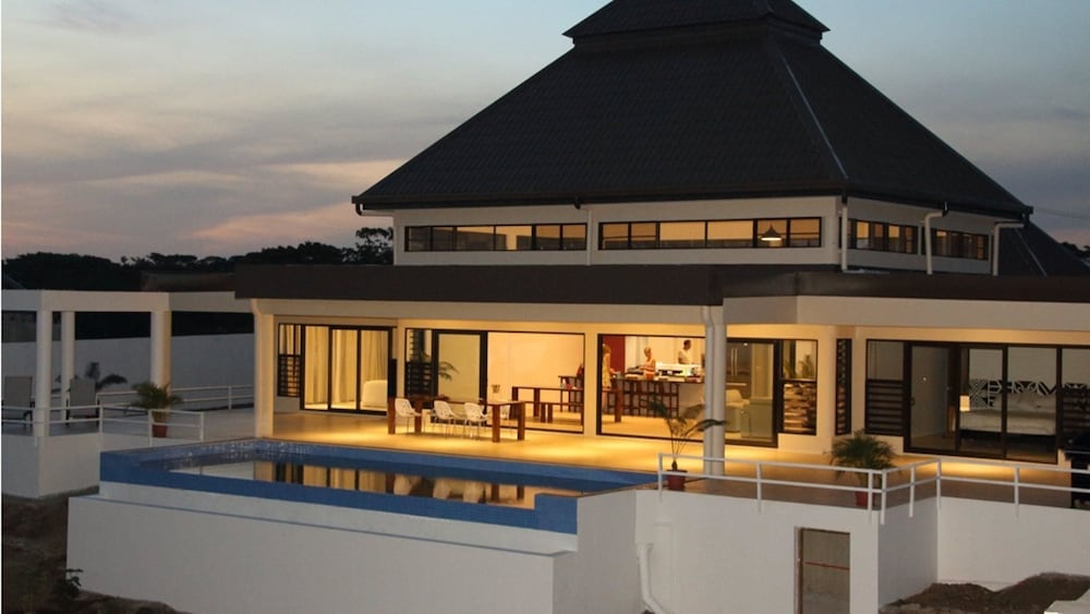 Fiji Luxury Pool Villa 2 - Image 5
