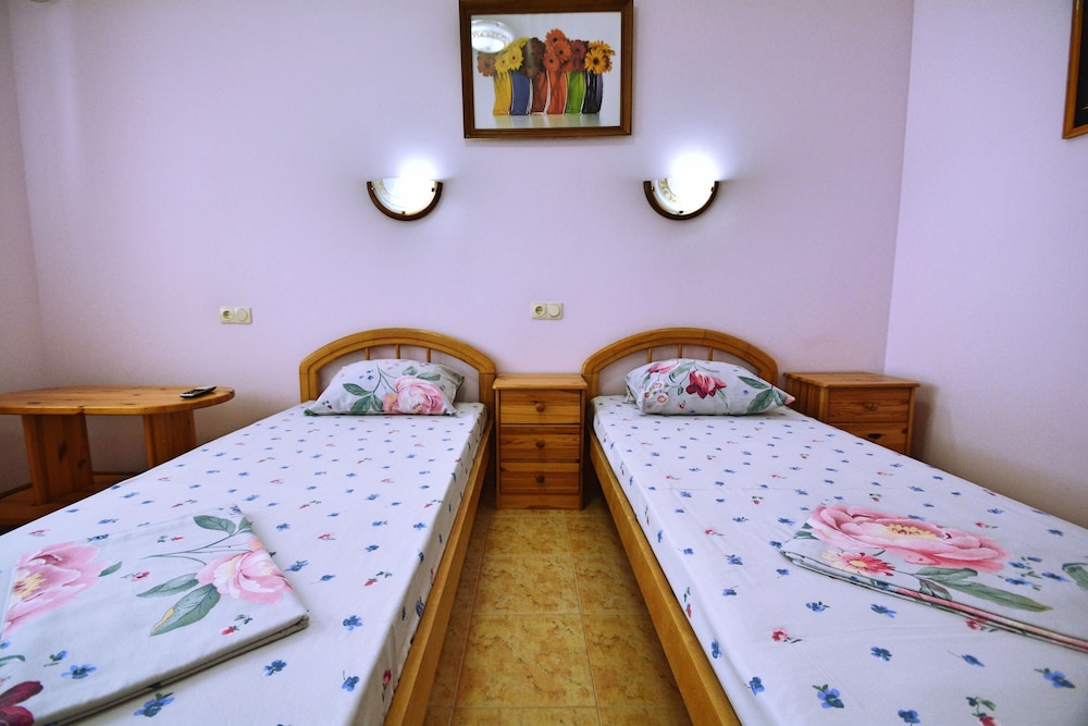 Guest House Skazka