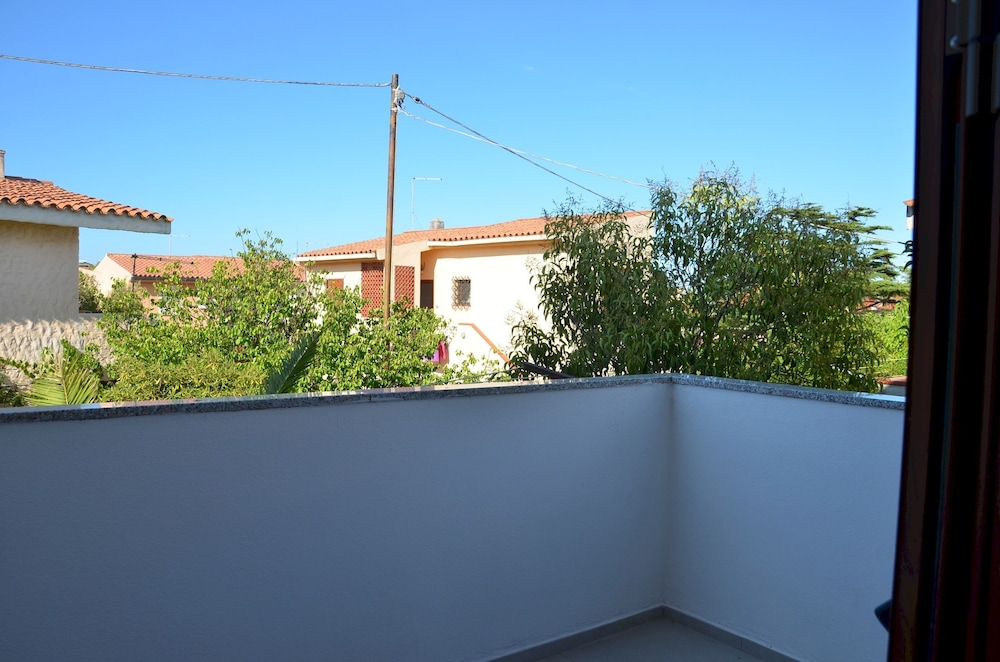 Photo 35