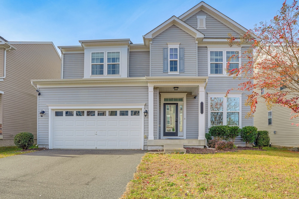 Centrally Located Home in Fredericksburg!