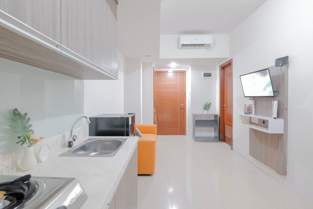 Spacious 2BR Apartment at Vittoria Residence