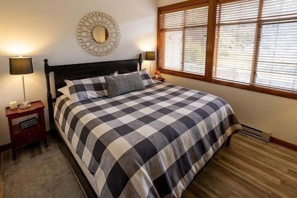 Powderhorn Lodge Deluxe Condos - Solitude UT
