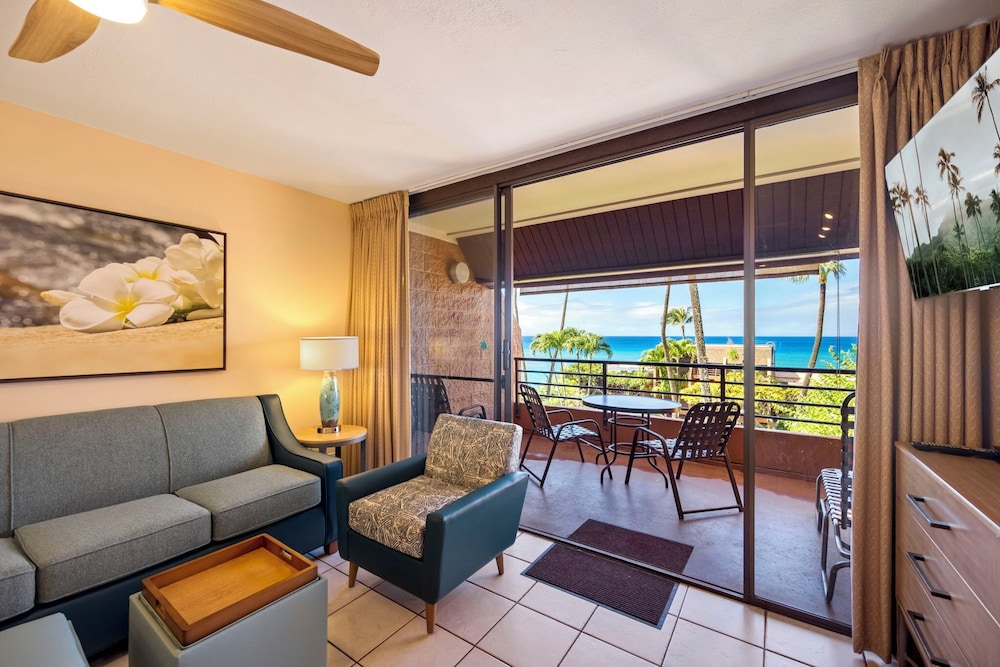 Kuleana Club - 319