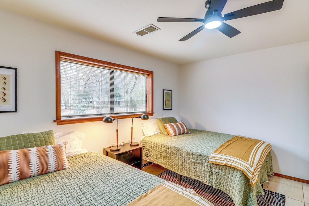 Premier Trout Fishing: Scenic White River Cabin