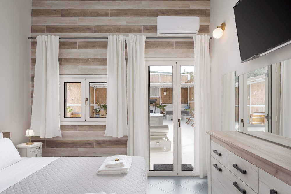 Porfyra Suite 1